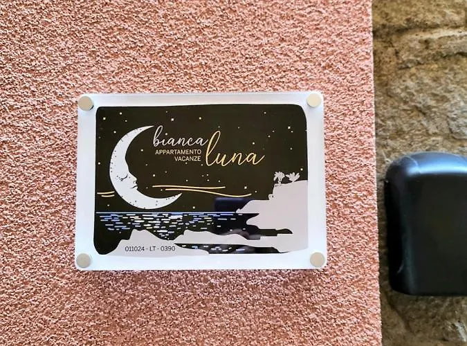 Bianca Luna * Manarola